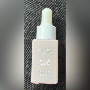 ✨New✨SAND + FOG: Diffuser Oil:fleur de vanille🪷Mix’N’Match:1 for $11or2 for $18🪷